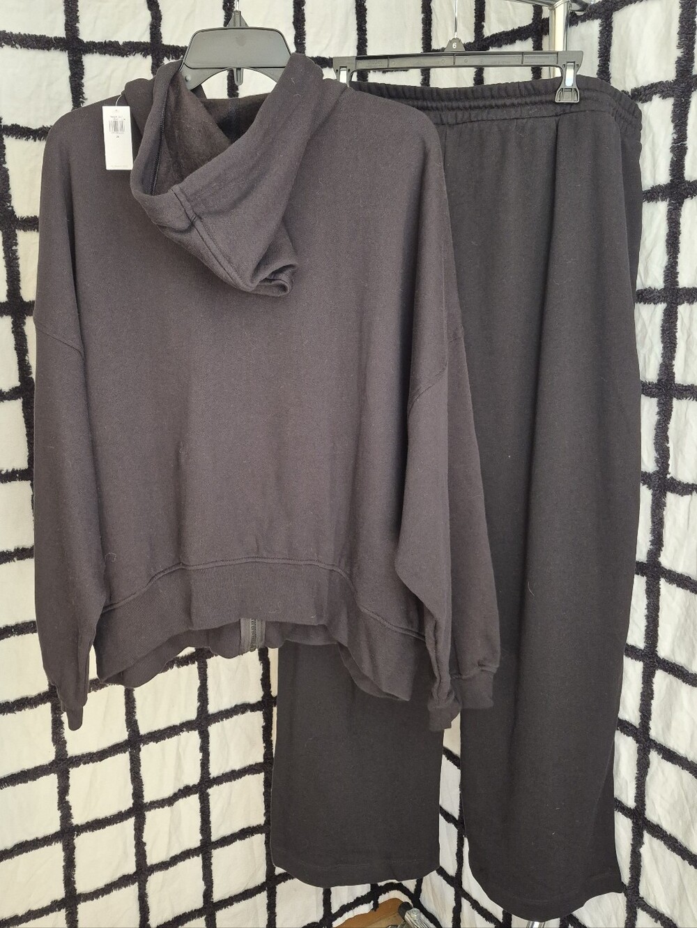 NWT Old Navy SoComfy Fleece Full Zip Hoodie + Extra High Waisted Wide-Leg Pants - Picture 9 of 16